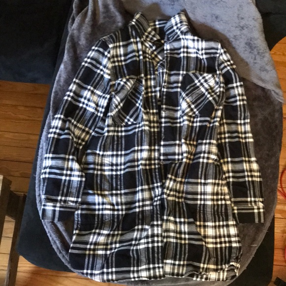 Banana Republic Tops - Banana Republic women’s long plaid dress/shirt